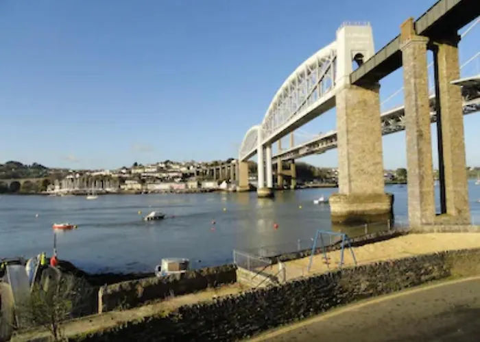 Tamar View